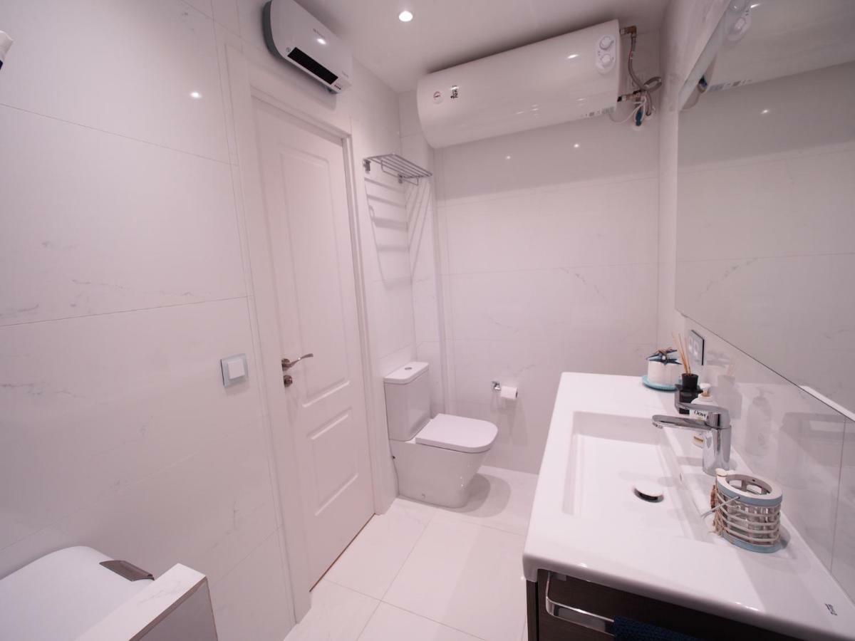 Seafront Apartment In Palamos Exterior photo